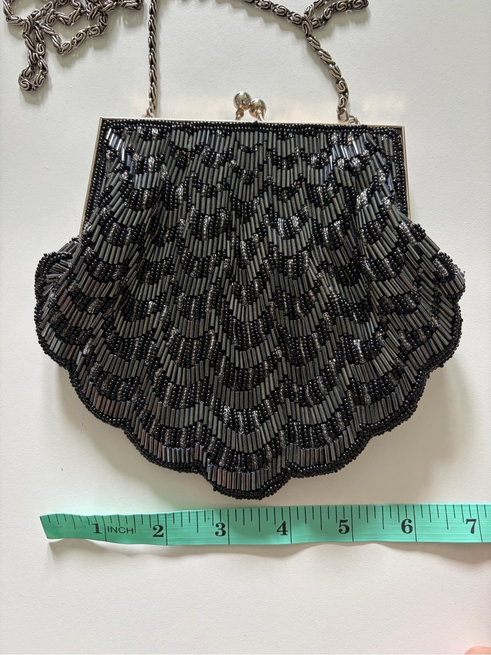 Vintage Black Beaded Evening Bag Kiss Lock Chain Purse Art Deco - Picture 10 of 12